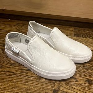 UGG Alameda Slip-On Sneaker